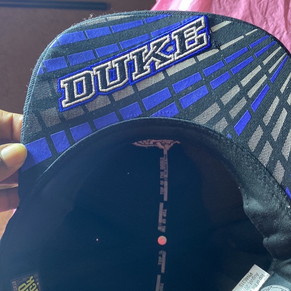 Top of the World TOW Duke Blue Devils Embroidered Logo Youth Snap back Cap - Picture 4 of 8